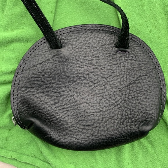 Leather black crossbody leaf embroidered VICKI JEAN - Picture 4 of 13